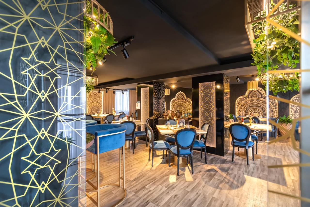 Alex&George Boutique Hotel Клуж-Напока Екстер'єр фото